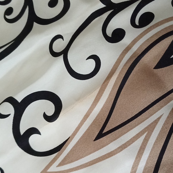 Oscar de la Renta vintage absract floral silk scarf brown & beige - Picture 10 of 10